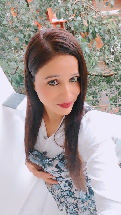high profile Call Girls in Lucknow