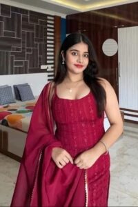 https://www.kyraescorts.com/
